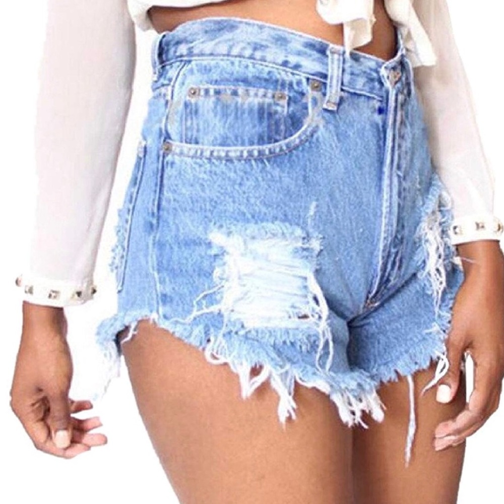 Super Cute Cutoff Daisy Duke Jean Shorts Sz. 8/10